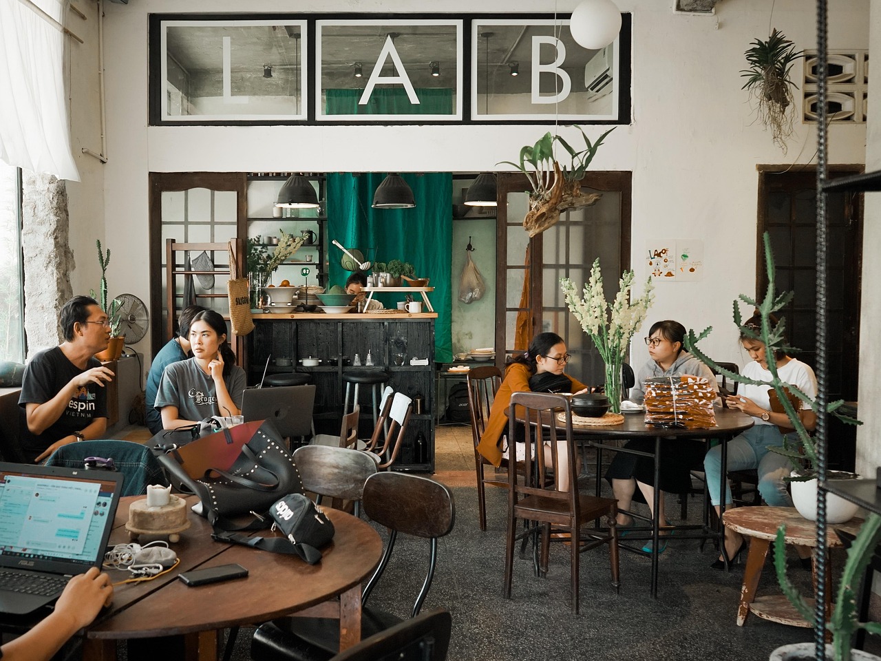 武侠乂：怎么找配资开户平台